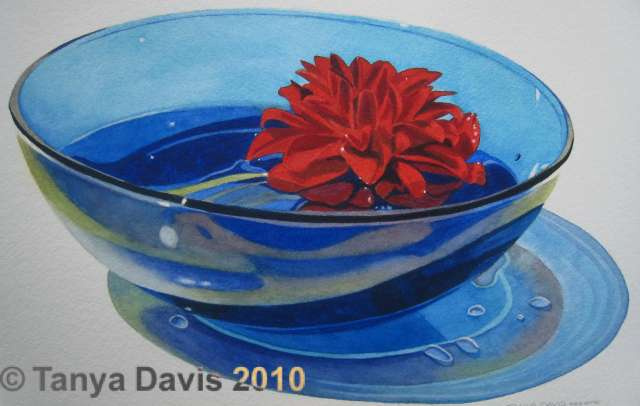 Glass Bowl with Dahlia